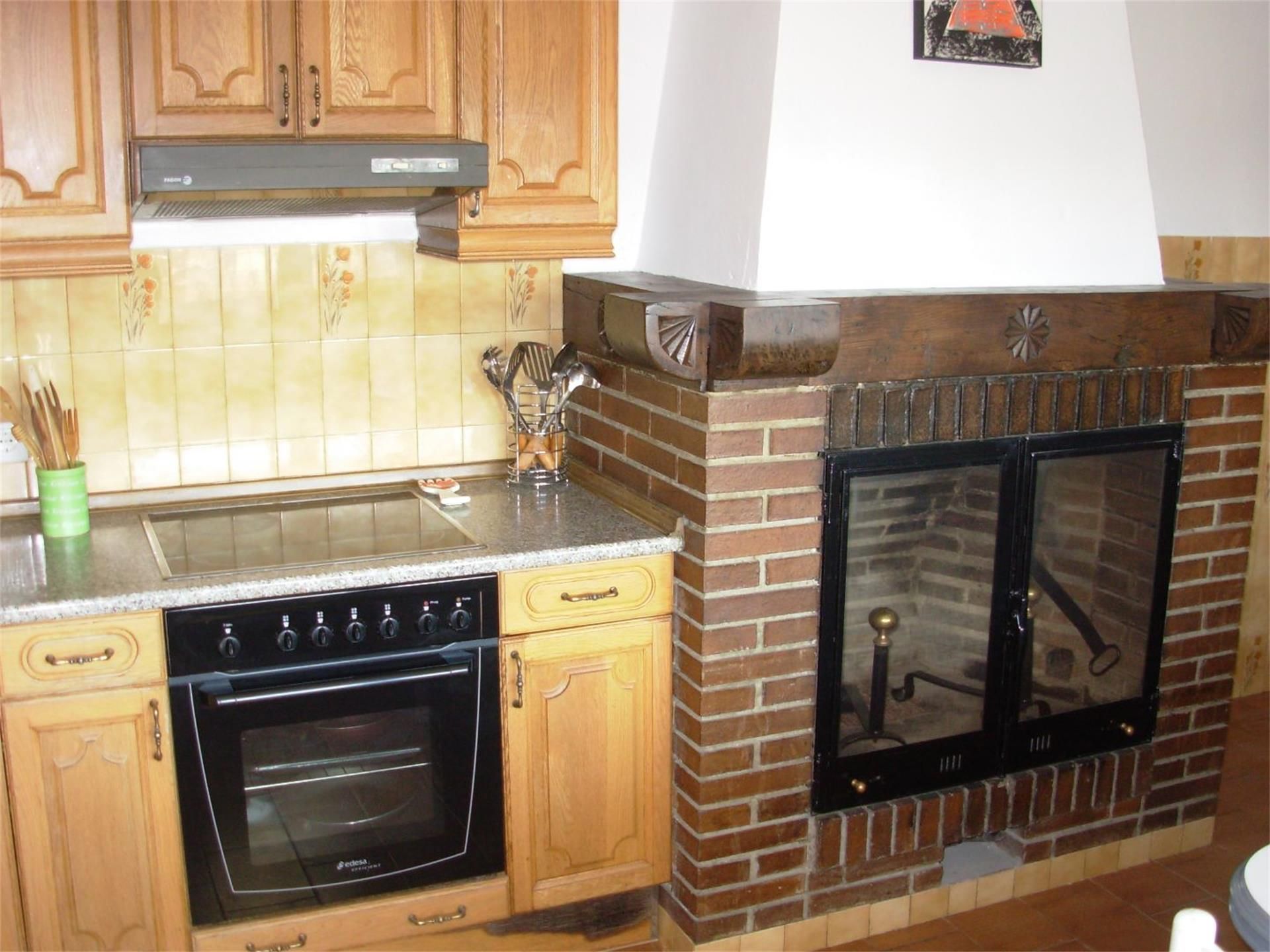 Kitchen of Single-family semi-detached for sale in Murillo El Fruto  with Heating, Terrace and Storage room