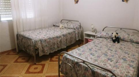 Casa adosada en venda a Calle Magisterio, 17, Rena, Badajoz - imatge 3 Foto 3 de Casa adosada en venda a Calle Magisterio, 17, Rena, Badajoz