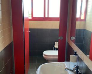 Bathroom of Industrial buildings for sale in  Madrid Capital  with Air Conditioner, Heating and Furnished