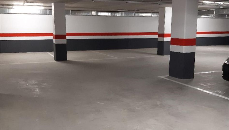 Garage for rent in Calle Carlo Scarpa, 17, Parque Venecia, Zaragoza Capital - image 1 Photo 1 of Garage for rent in Calle Carlo Scarpa, 17, Parque Venecia, Zaragoza Capital