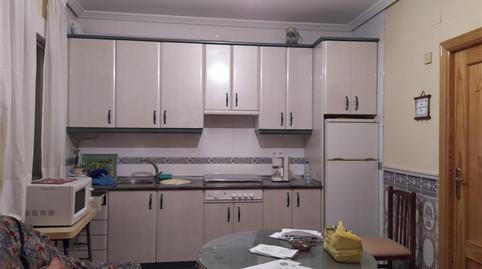 Foto 4 de Casa adosada en venda a Calle Mateo el Jardinero, Losar de la Vera, Cáceres