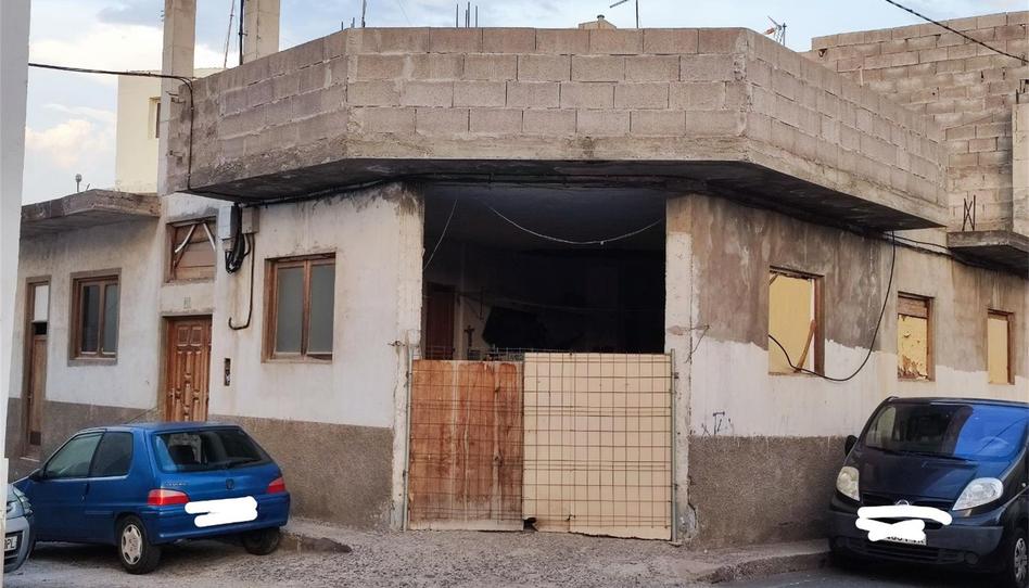 Foto 1 de Casa adosada en venta en Pasaje Galileo, Tres Barrios - Trasmontaña, Las Palmas