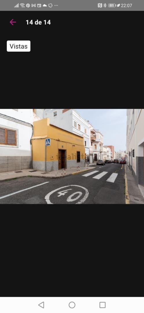 Vista exterior de Casa adosada en venda en Las Palmas de Gran Canaria amb Terrassa, Moblat i Forn