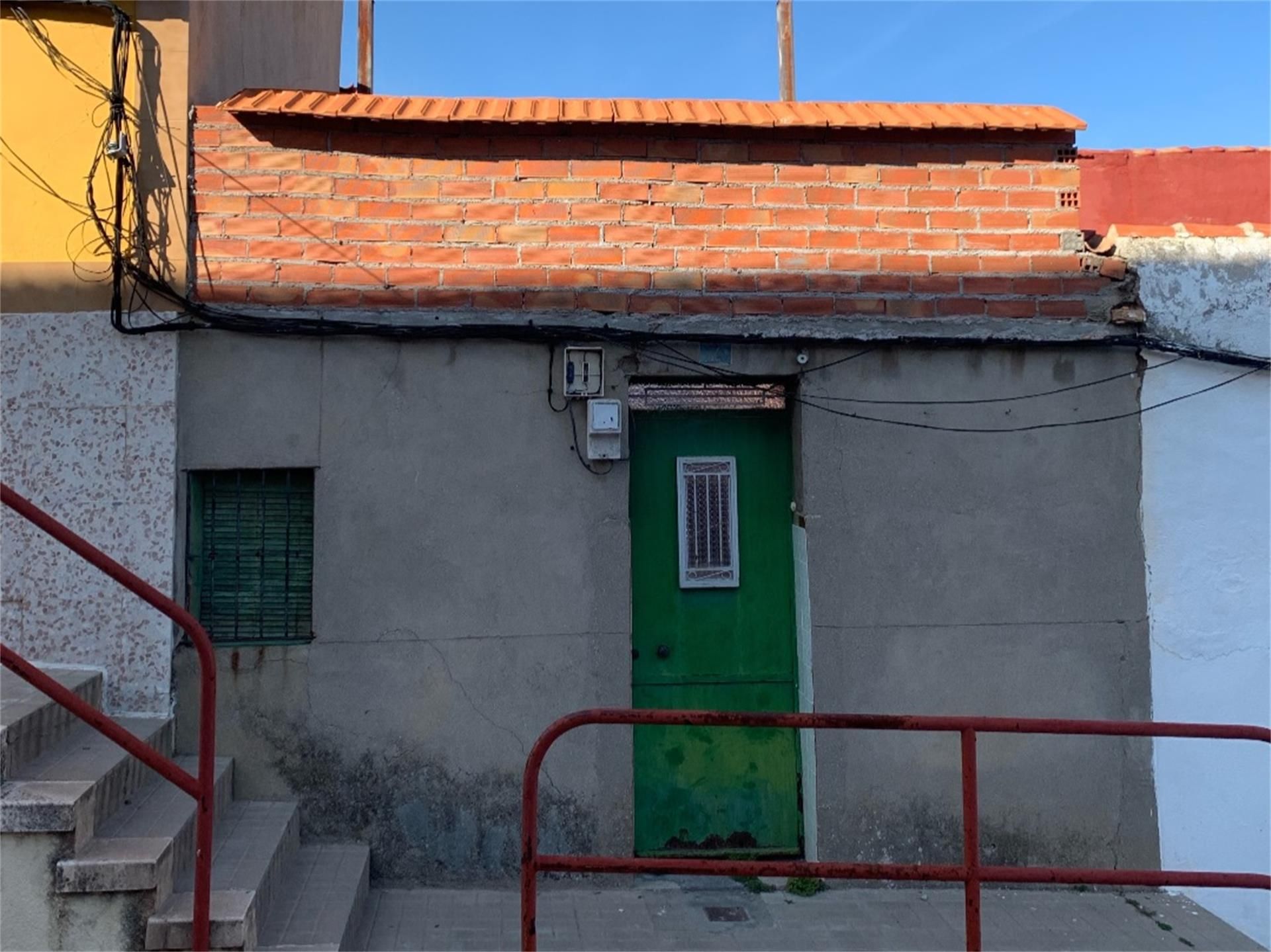 Exterior view of Single-family semi-detached for sale in Puertollano