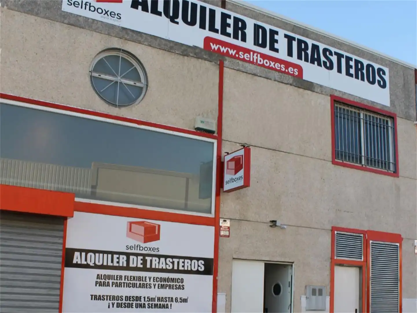 Vista exterior de Traster de lloguer en Chiclana de la Frontera