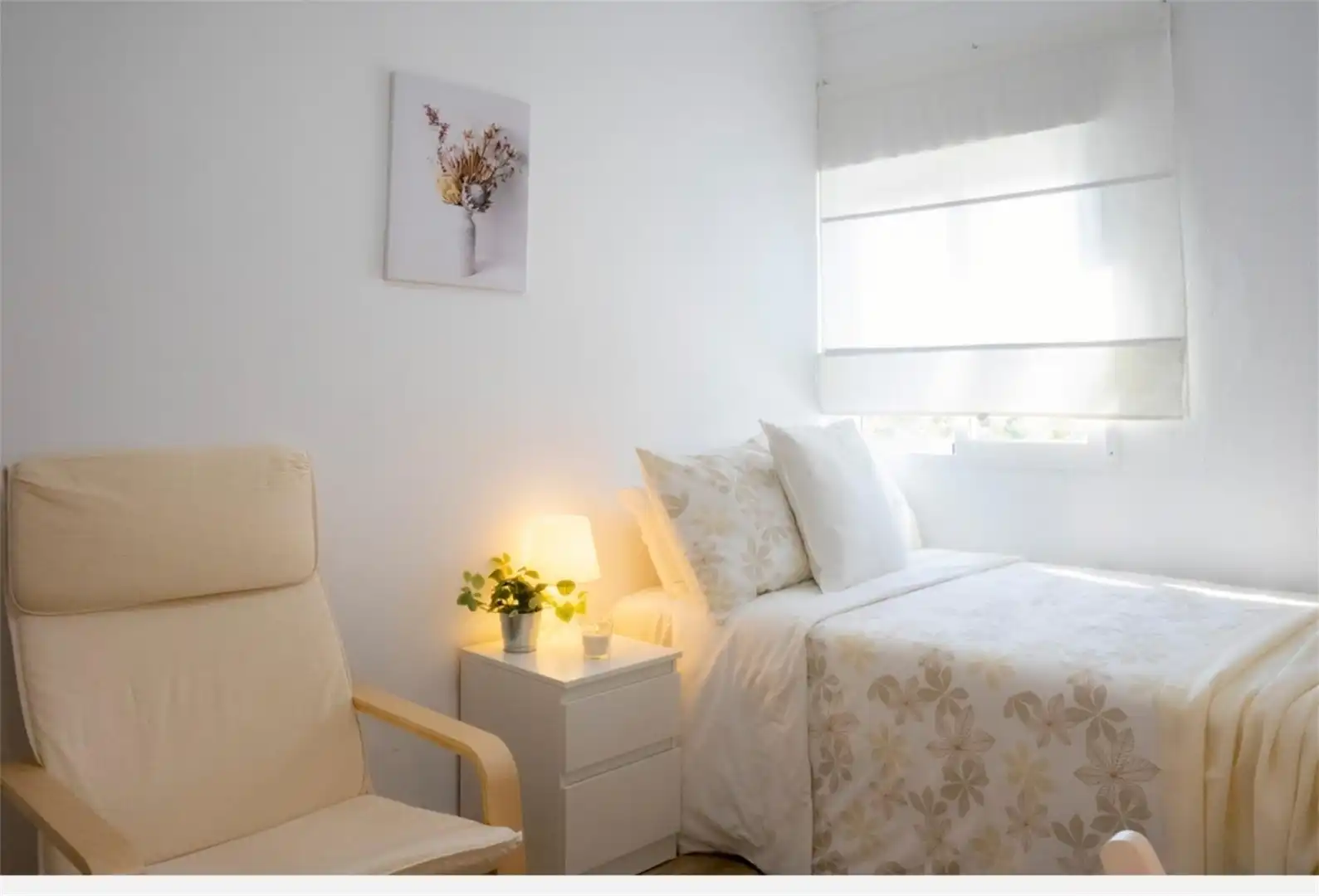 Habitación en Calle Pablo Picasso, 42, La Paz Habitación de Piso para compartir en Alcalá de Guadaira