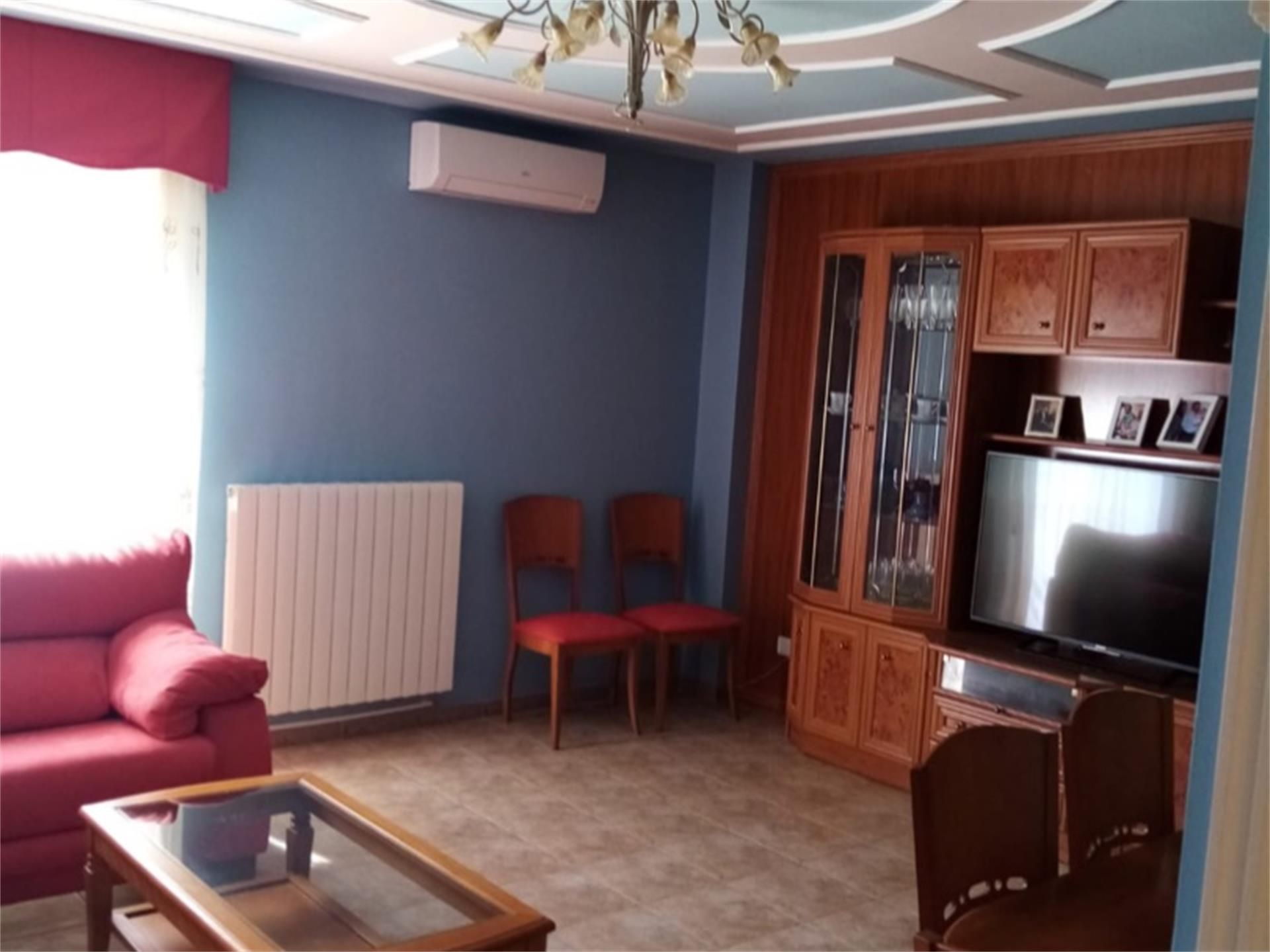 Sala d'estar de Pis en venda en Pastriz amb Aire condicionat, Calefacció i Jardí privat