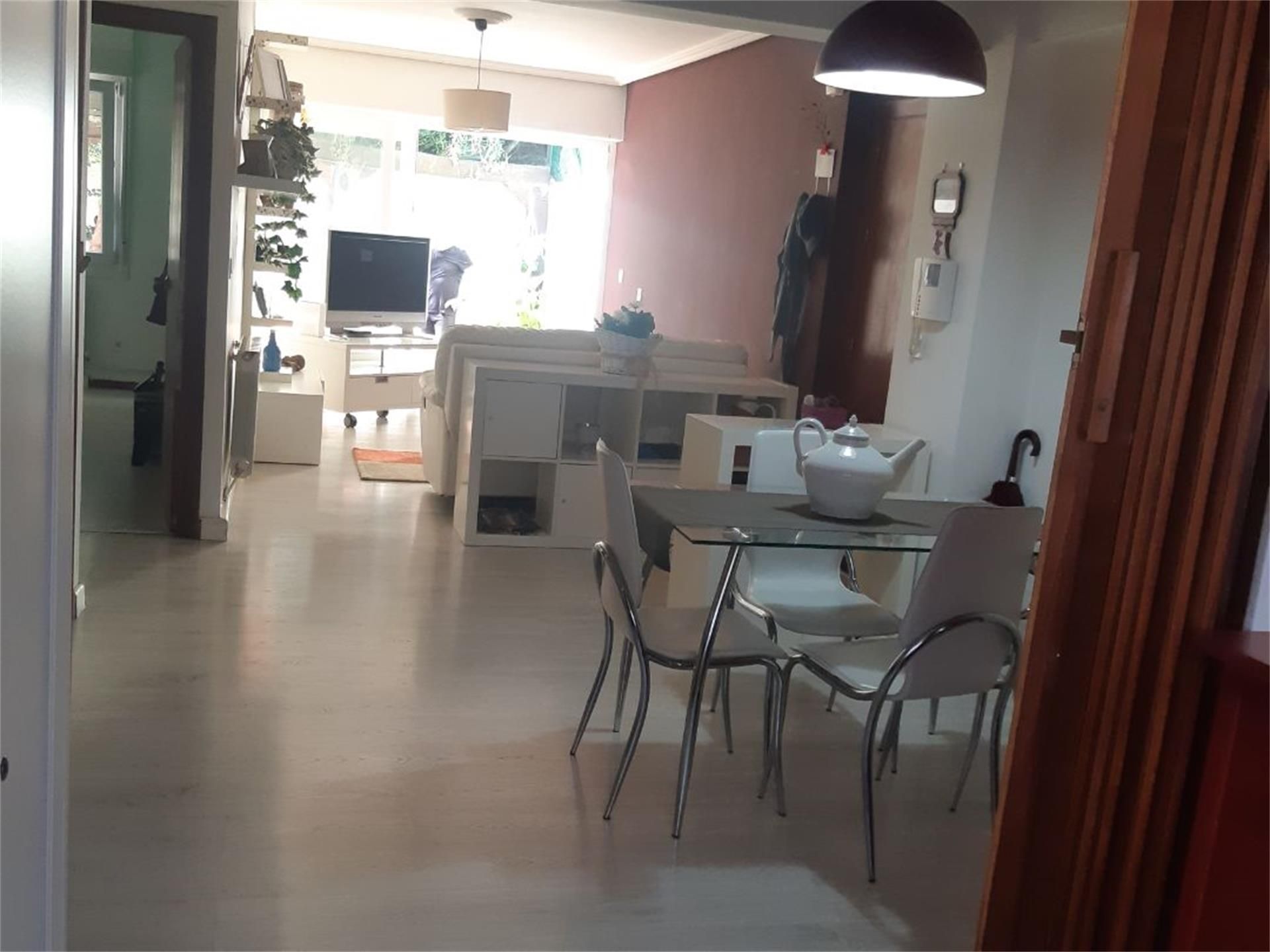 Menjador de Apartament en venda en Eskoriatza amb Calefacció, Parquet i Moblat