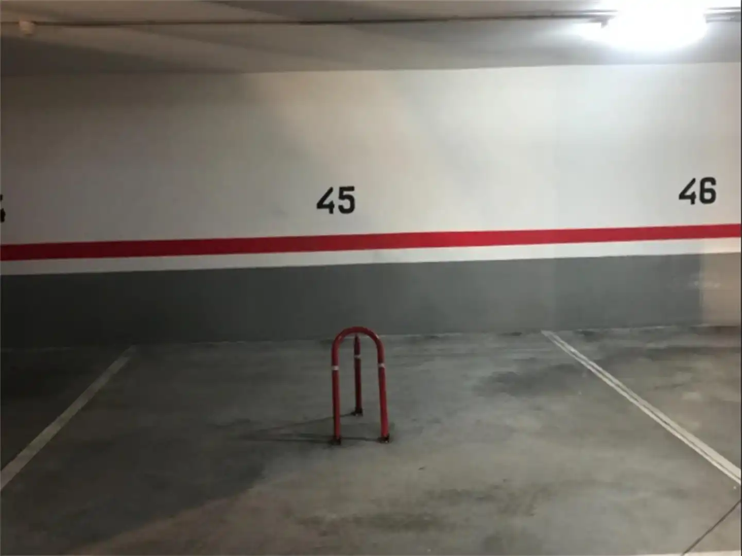 Garaje de alquiler en Calle Hermanos Grimm, 5, Imaginalia - Llanos del Águila Parking de Garaje de alquiler en Albacete