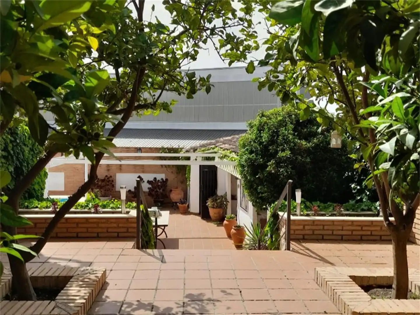 Casa o chalet en venta en Calle Gimnasta Joaquín Blume, 7, Puente Genil Jardín de Casa o chalet en venta en Puente Genil con Aire acondicionado y Piscina