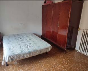 Bedroom of Flat to share in La Bañeza   with Balcony