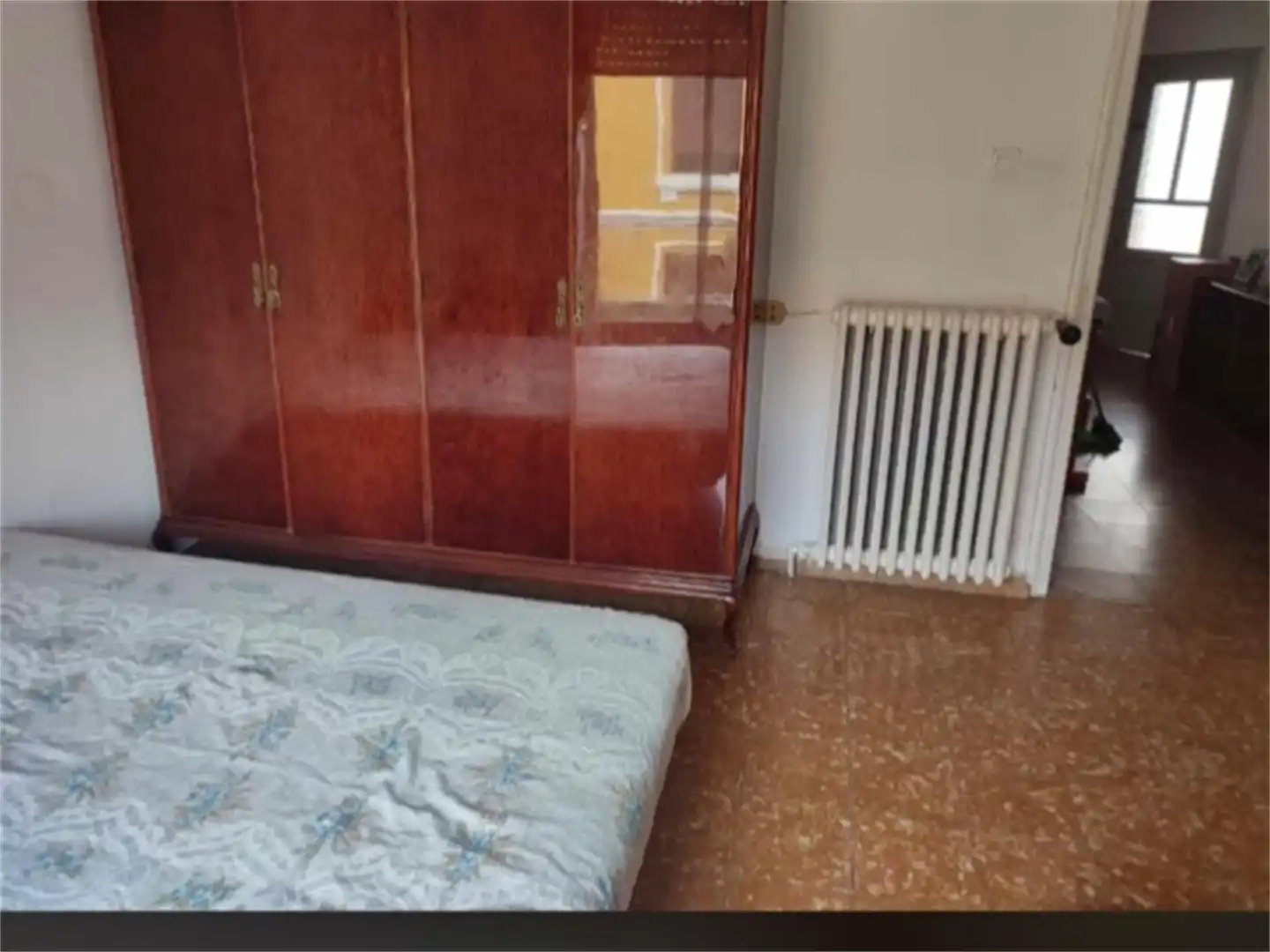 Schlafzimmer von Wohnung zur untervermieten in La Bañeza  mit Heizung, Möbliert und Balkon