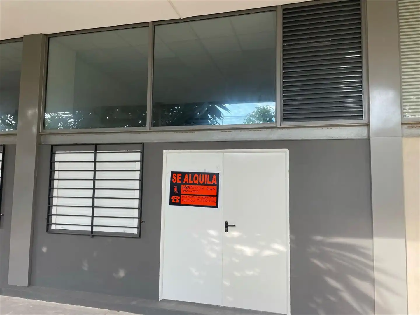 Oficina de alquiler en Calle Andarella, Vara de Quart
