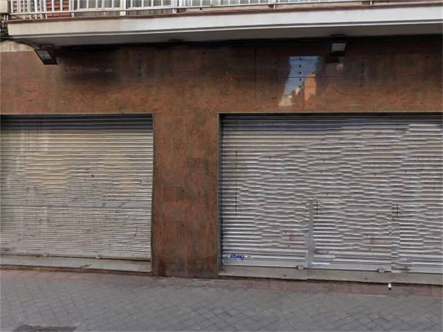 Local comercial en Venta en Calle de Nuestra Señora de la Luz, 25 en Vista Alegre