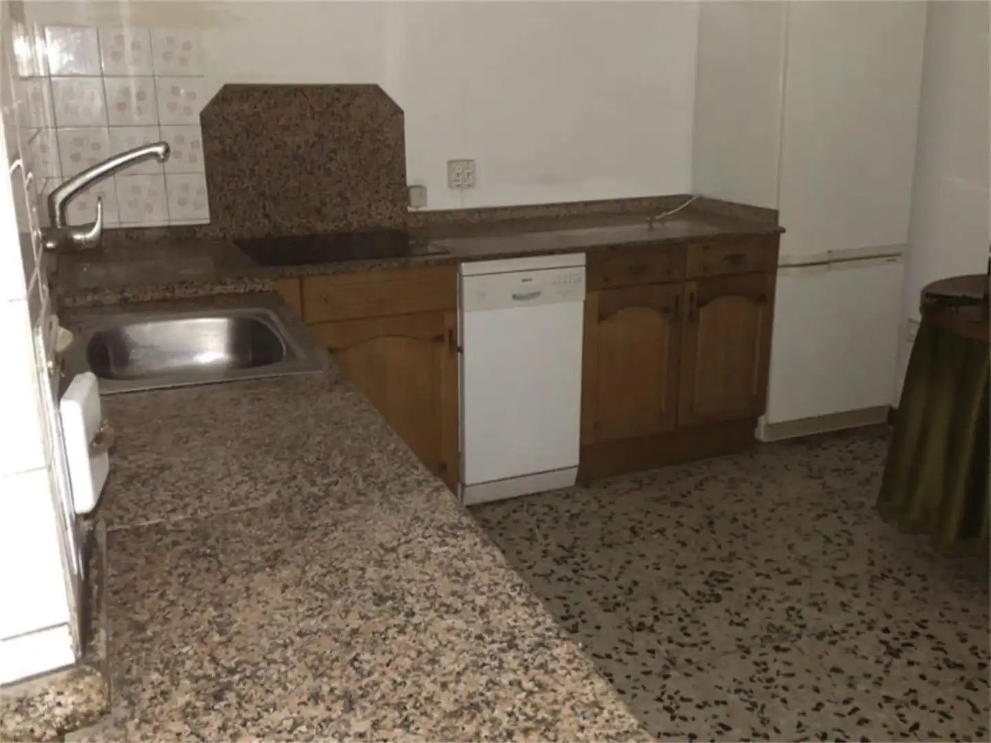 Casa adosada en venta en Calle San Isidro, Mendavia Cocina de Casa adosada en venta en Mendavia con Trastero, Amueblado y Balcón