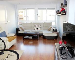 Living room of Flat for sale in  Madrid Capital  with Air Conditioner