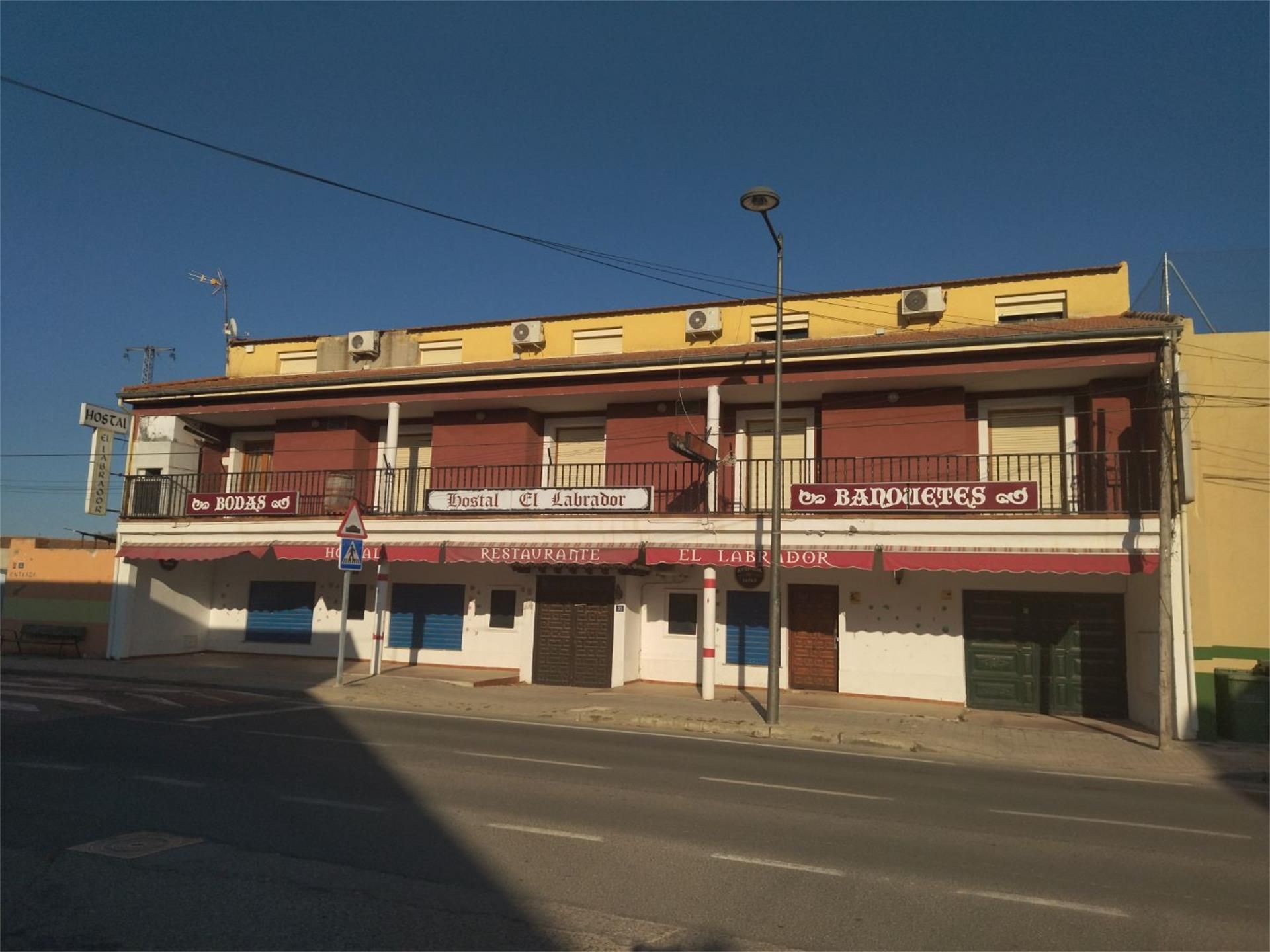 Exterior view of Premises for sale in Villaconejos  with Air Conditioner, Heating and Furnished