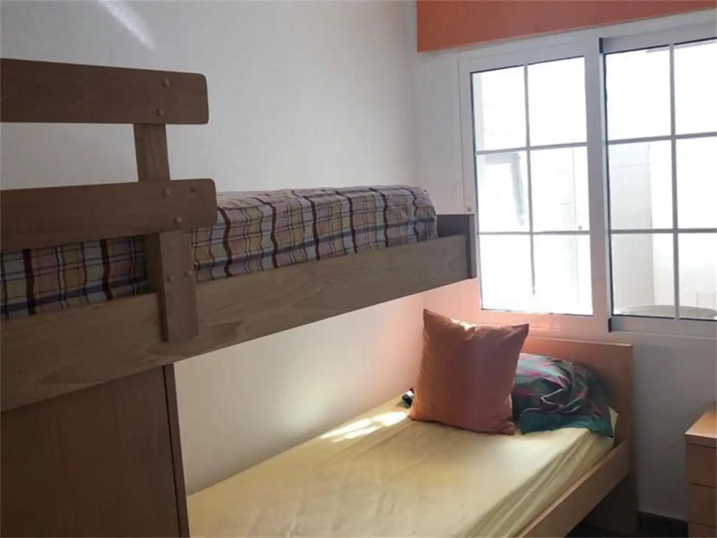 Casa adosada en venta en Avenida Saladero, El Mojón - Las Salinas Habitación de Casa adosada en venta en San Pedro del Pinatar con Terraza y Amueblado