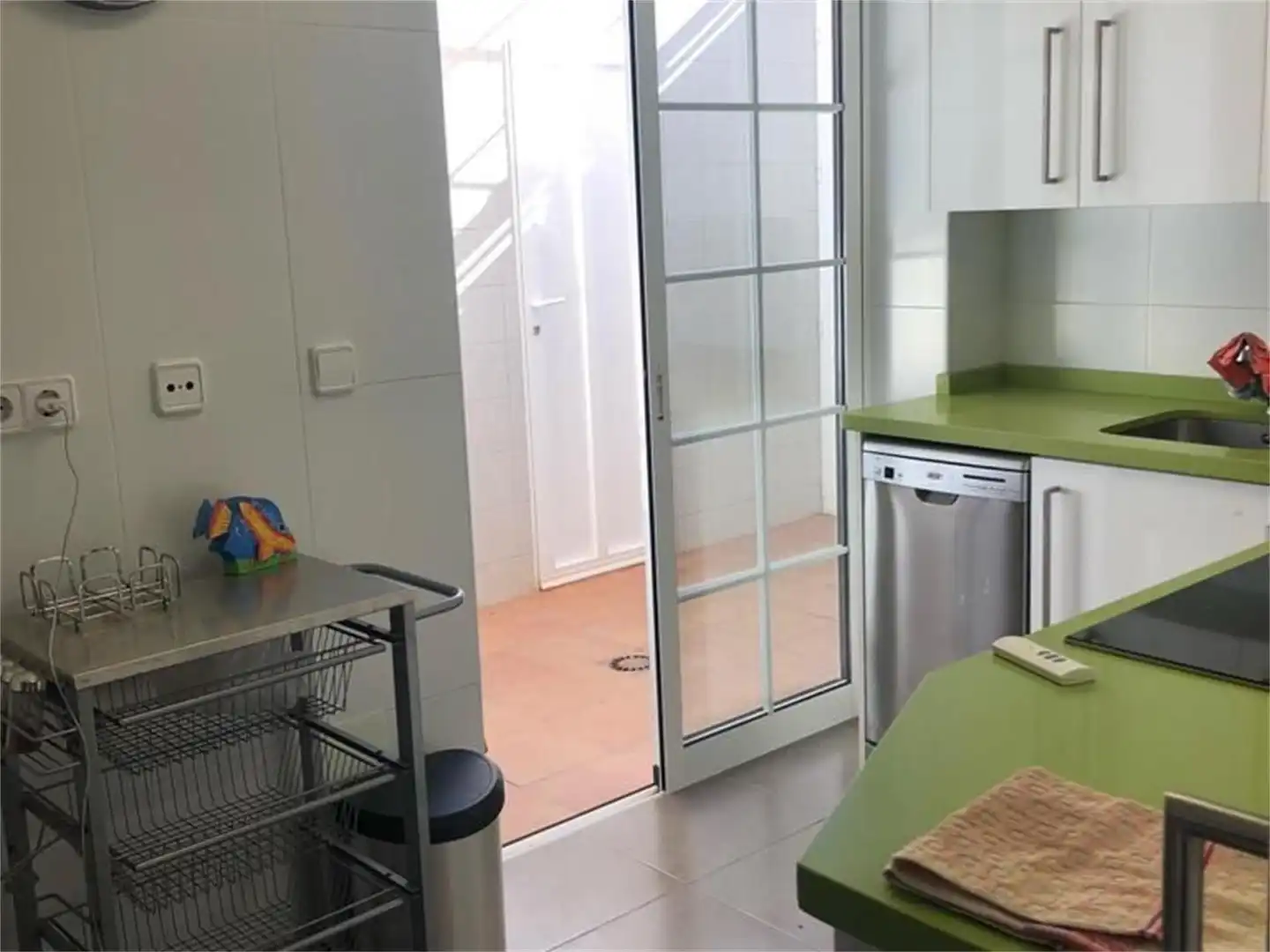 Casa adosada en venta en Avenida Saladero, El Mojón - Las Salinas Cocina de Casa adosada en venta en San Pedro del Pinatar con Terraza y Amueblado