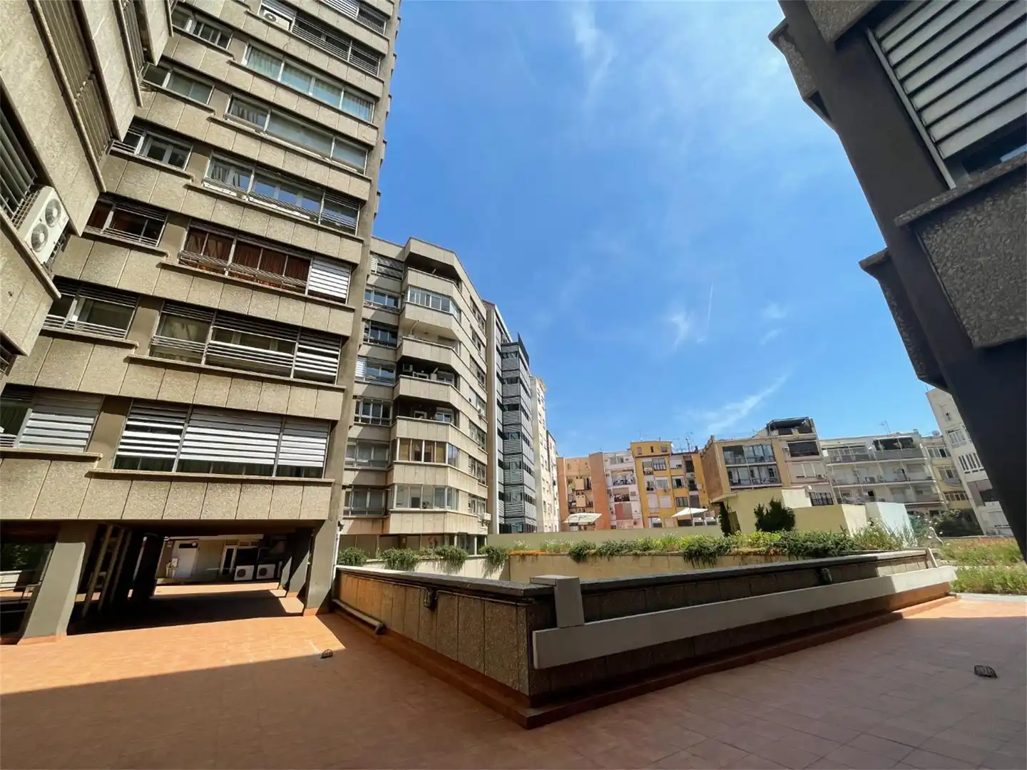 Oficina en venta en Carrer d'Aragó, 174, Sant Pere, Sta. Caterina i la Ribera Vista exterior de Oficina en venta en Barcelona