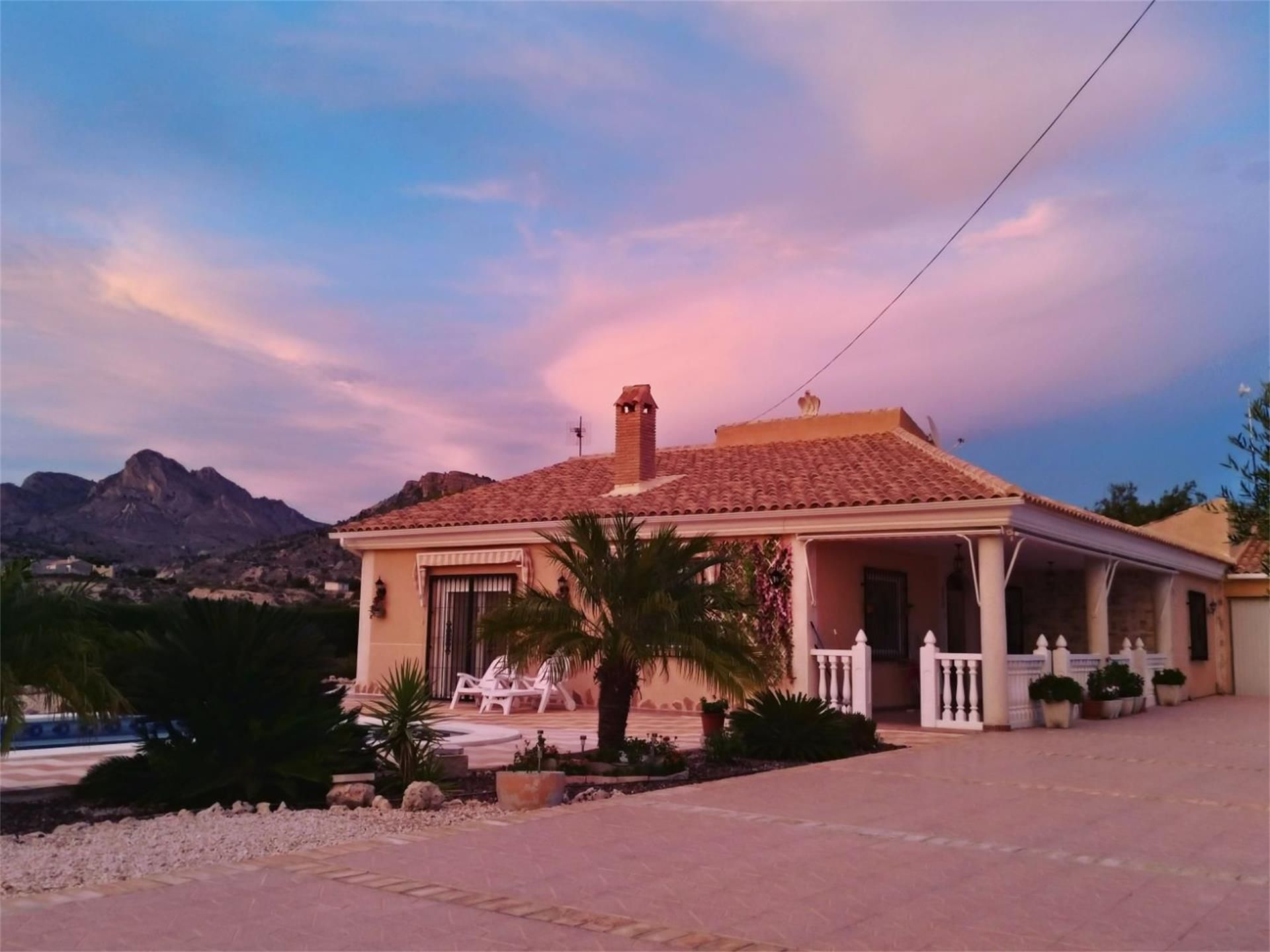 Exterior view of Flat for sale in Fortuna  with Private garden, Terrace and Storage room