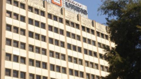 Foto 5 de Oficina de alquiler en Avenida Blas Infante, Los Remedios, Sevilla