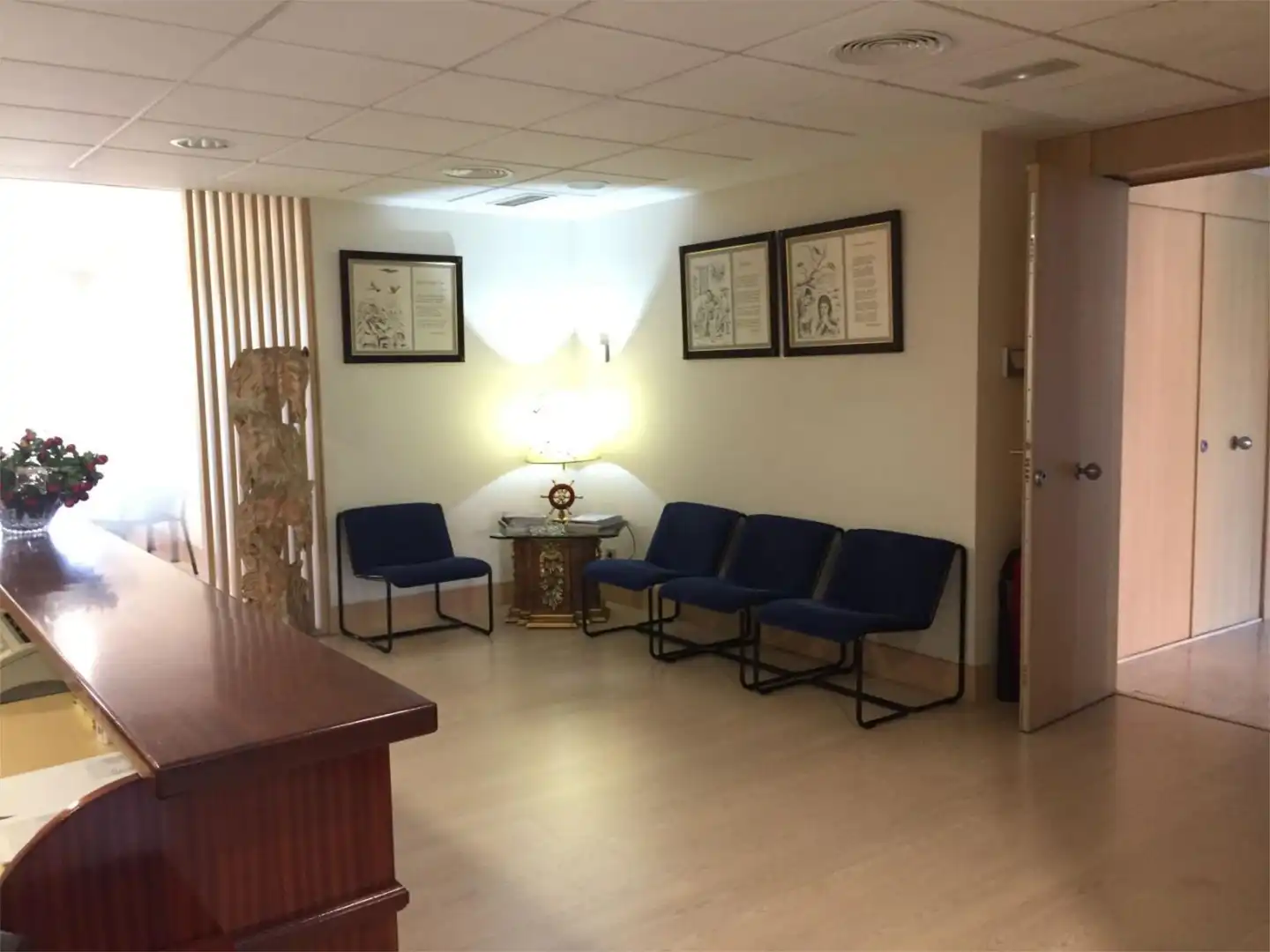 Oficina de lloguer a Avenida Blas Infante, Los Remedios Oficina de lloguer en Sevilla