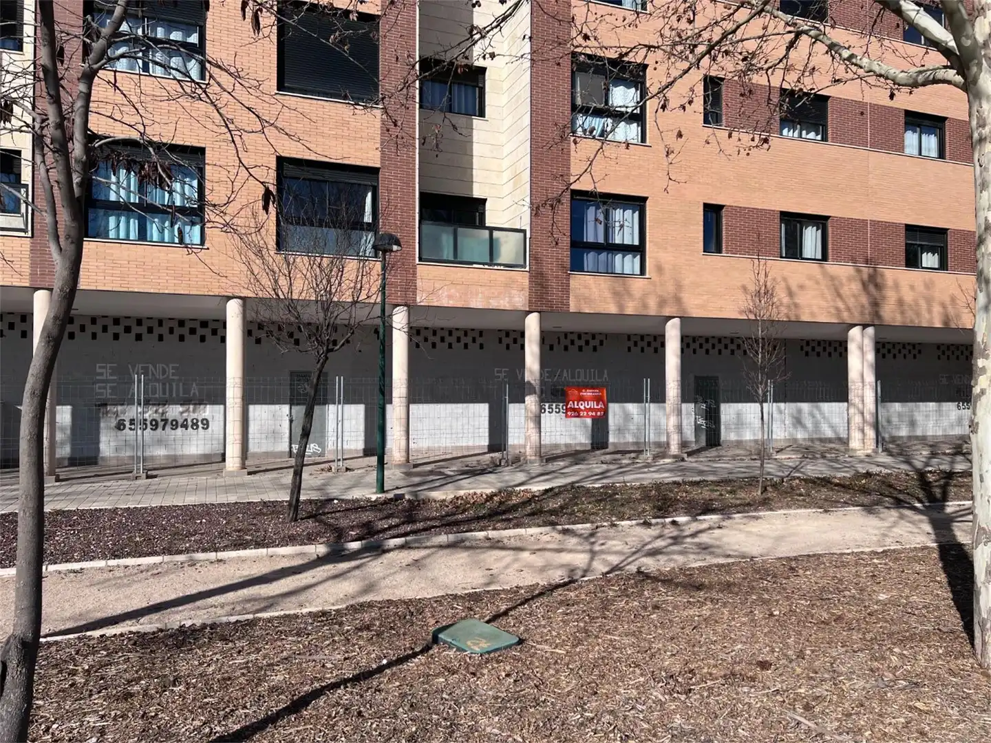 Vista exterior de Local en venta en Ciudad Real Capital