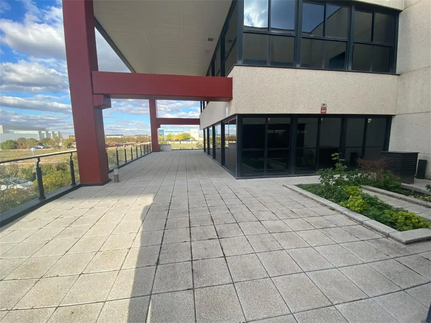 Oficina en venda a Calle de Punto Net, Ciudad 10 Vista exterior de Oficina en venda en Alcalá de Henares