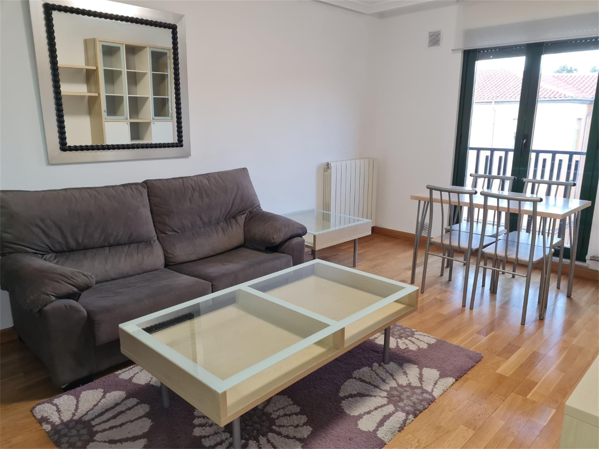 Sala d'estar de Pis en venda en Salamanca Capital amb Calefacció, Parquet i Traster