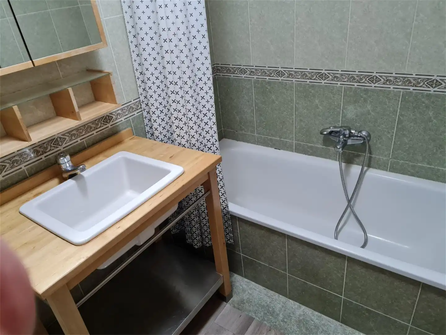 Wohnung zum Verkauf in Calle las Meninas, Capuchinos - Glorieta - Ciudad Jardín Badezimmer von Wohnung zum Verkauf in Salamanca Capital