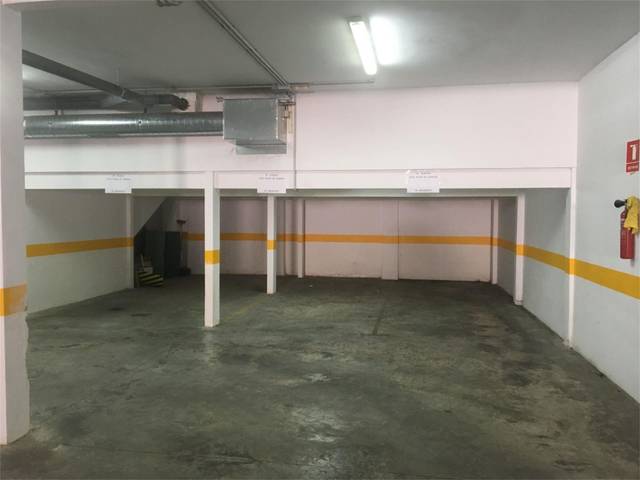 Garaje en Alquiler en Calle Goya, 65 en Barrio del Nervión