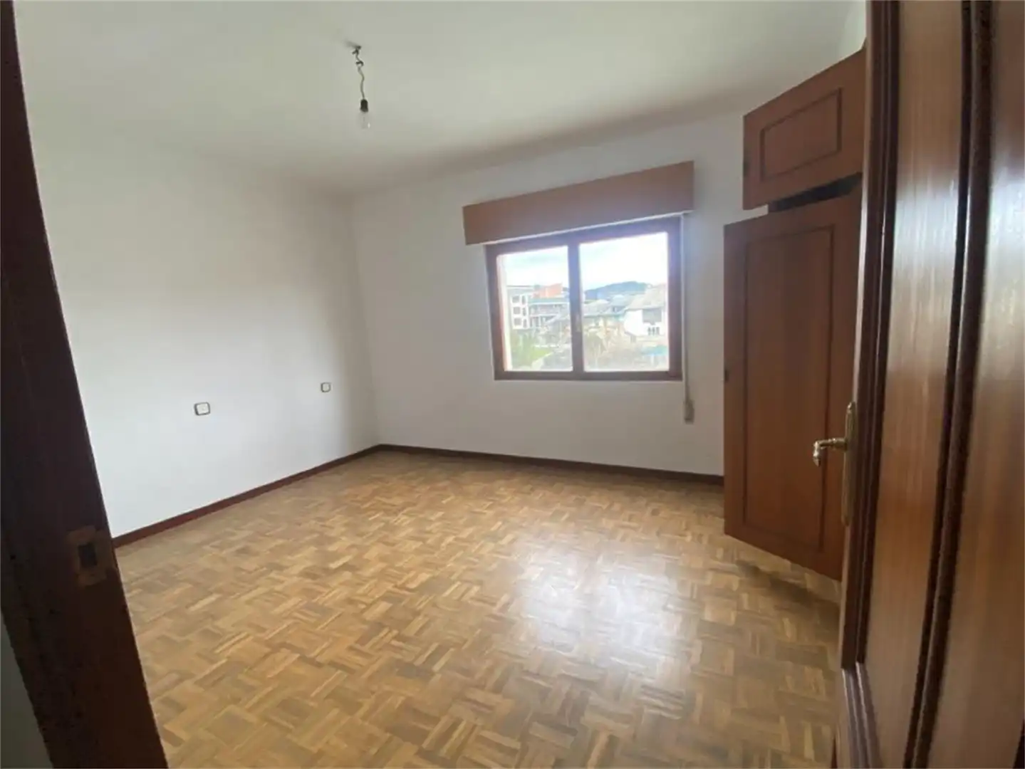 Schlafzimmer von Wohnung zum Verkauf in Toral de los Vados mit Heizung, Parkett und Terrasse