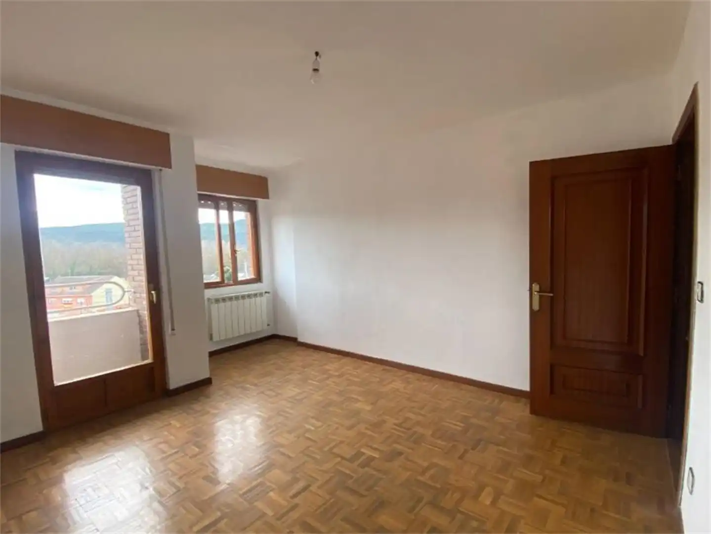 Schlafzimmer von Wohnung zum Verkauf in Toral de los Vados mit Heizung, Parkett und Terrasse
