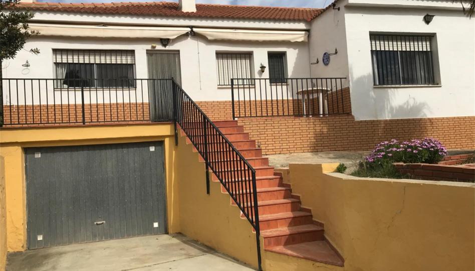 House or chalet for sale in Calle Pino, Corral Nou - Montros - Estepar, Valencia - image 1 Photo 1 of House or chalet for sale in Calle Pino, Corral Nou - Montros - Estepar, Valencia