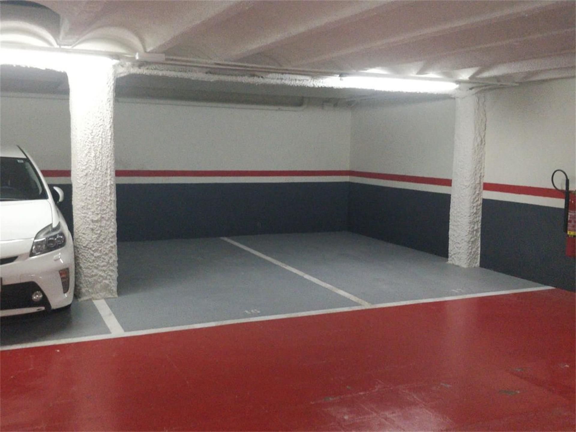 Garage to rent in Carrer d'Alí bei, 8, Sant Pere, Sta. Caterina i la Ribera