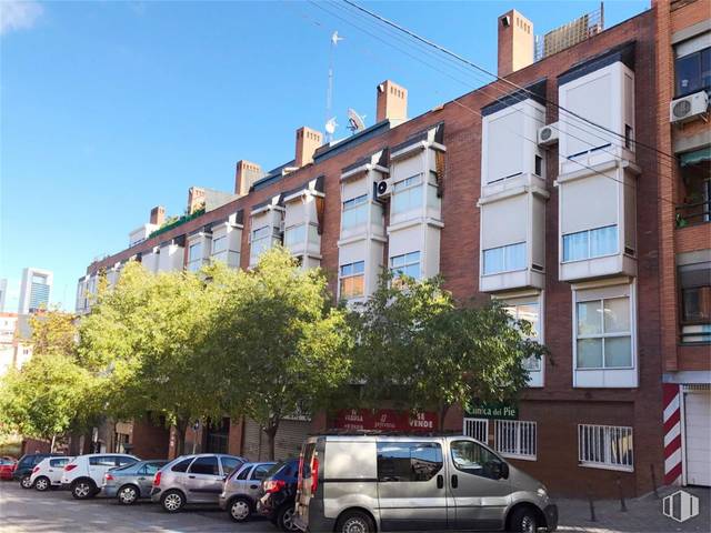Garaje en Venta en Calle Muller, 42 en Valdeacederas