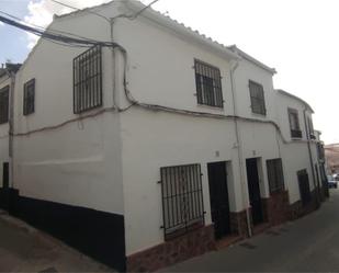 Vista exterior de Casa adosada en venda en Rus amb Terrassa