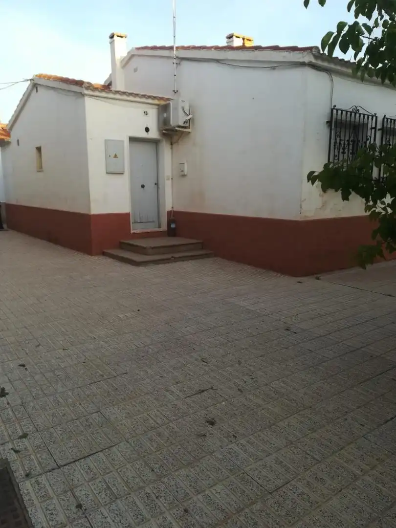 Ground floor for sale in Zurgena  with Air Conditioner and Furnished