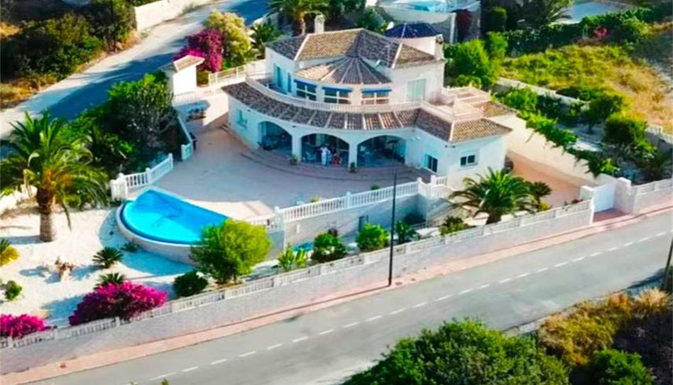 Casa adosada en venda a Calle de Orihuela, Campello pueblo, Alicante - imatge 1 Foto 1 de Casa adosada en venda a Calle de Orihuela, Campello pueblo, Alicante
