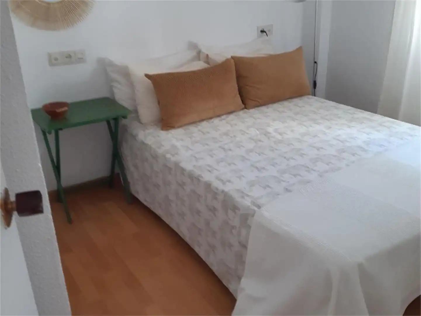 Apartament de lloguer a Carrer Calle Acacias, ., Asdrúbal - Bahía Blanca Dormitori de Apartament de lloguer en Cádiz Capital