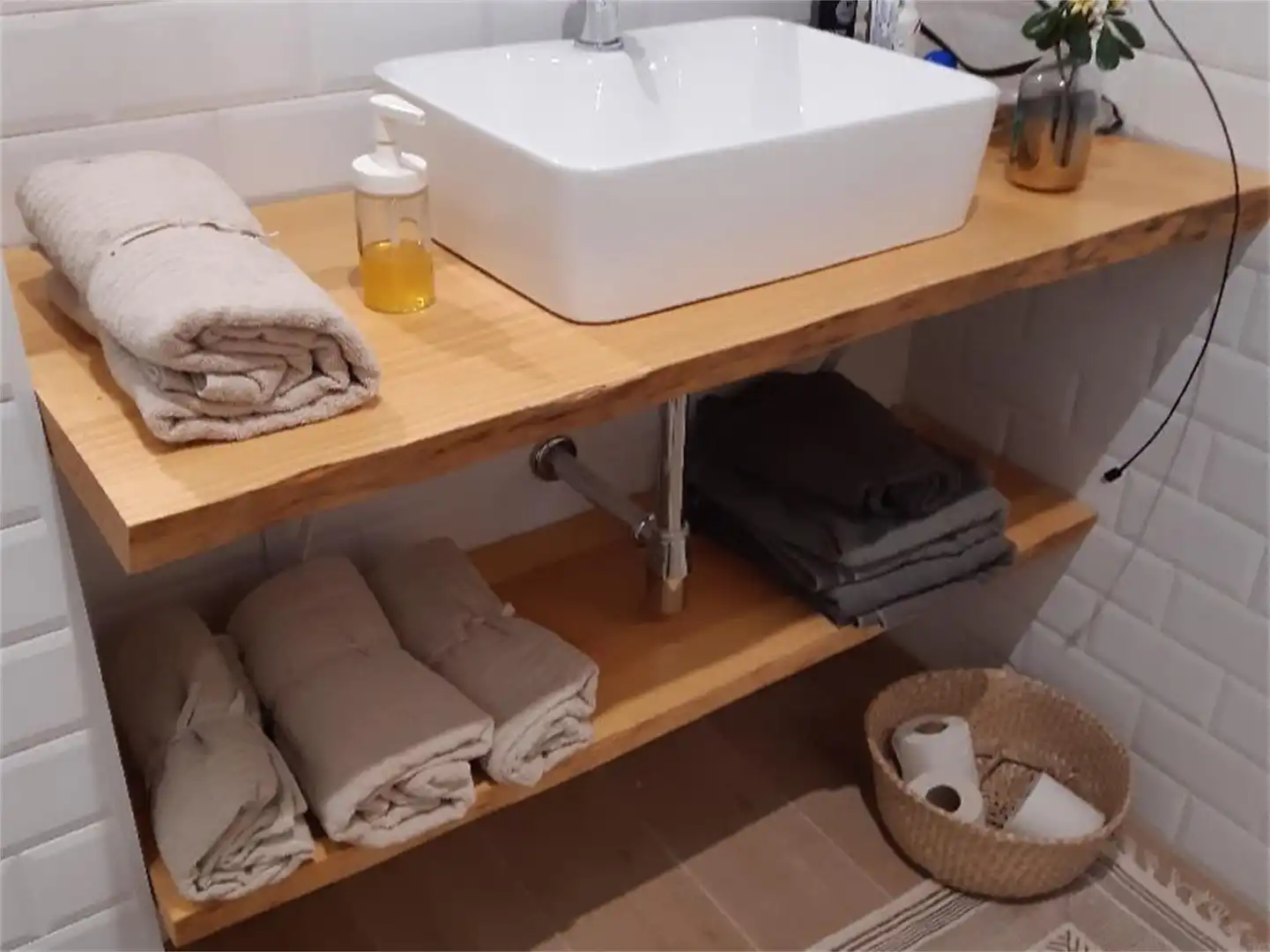 Apartament de lloguer a Carrer Calle Acacias, ., Asdrúbal - Bahía Blanca Bany de Apartament de lloguer en Cádiz Capital