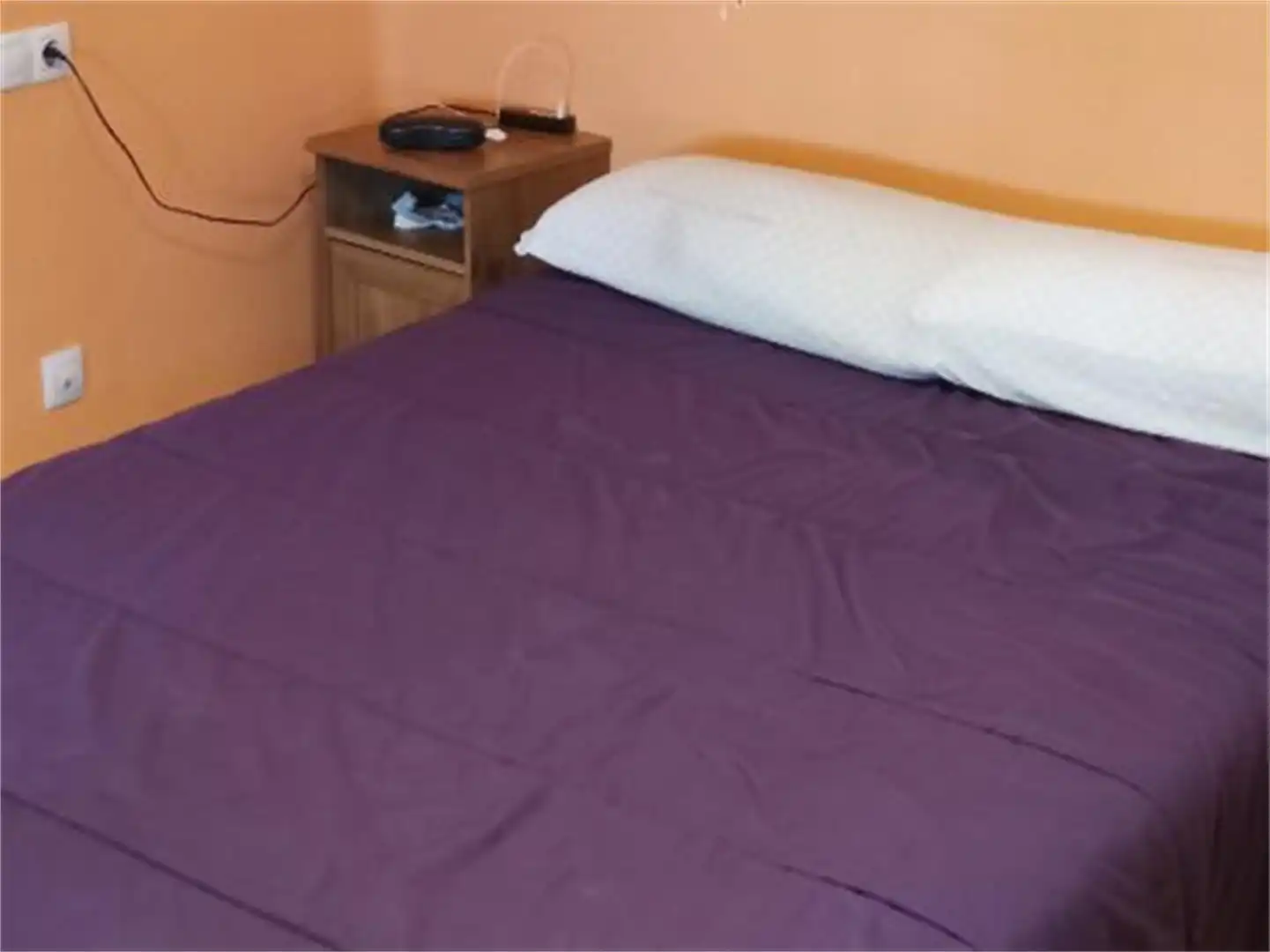 Bedroom of Flat for share in León Capital   with Storage room and Furnished