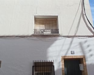 Vista exterior de Casa adosada en venda en Gelsa amb Moblat