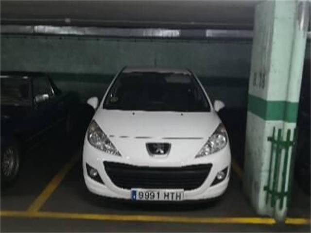 Garaje en Alquiler en Calle de Toledo, 171 en Acacias