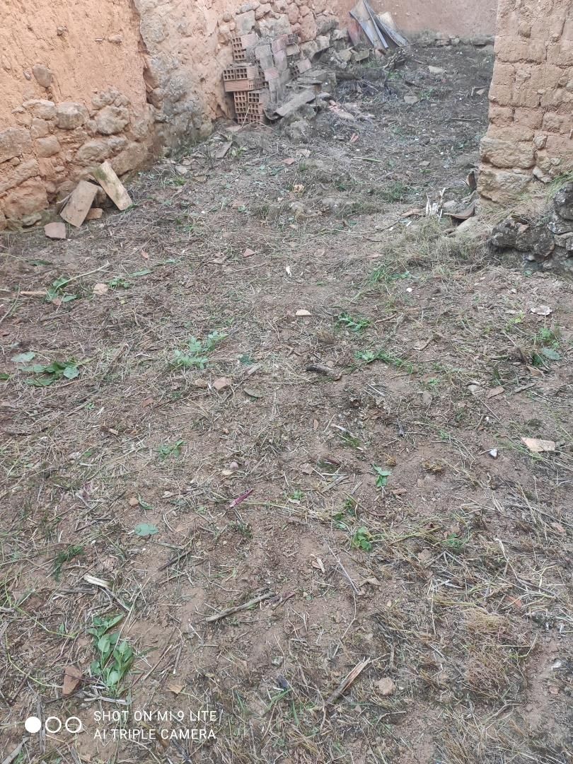 Casa o xalet en venda en Momblona amb Jardí privat