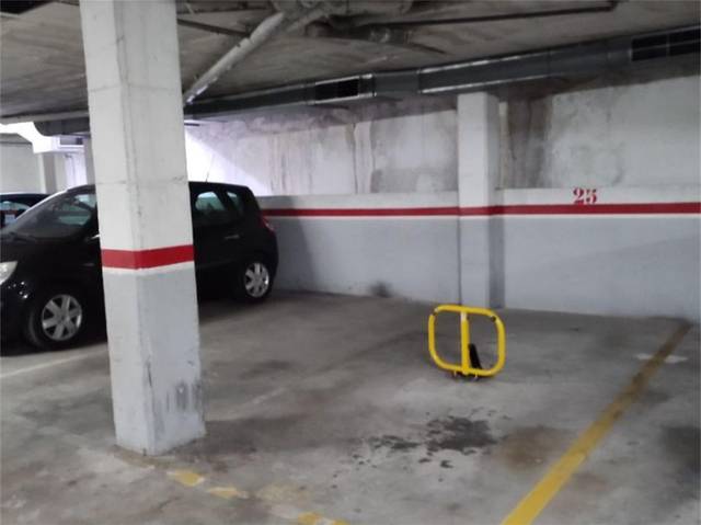 Garaje en Venta en Carrer dels Morabos, 2 en La Font de la Guatlla