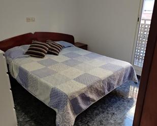 Bedroom of Flat to share in Terrassa  with Air Conditioner, Terrace and Balcony