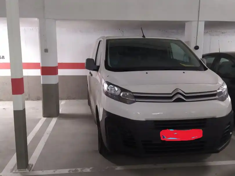 Garaje de alquiler en Rúa Chile, 4, Oleiros pueblo Parking de Garaje de alquiler en Oleiros