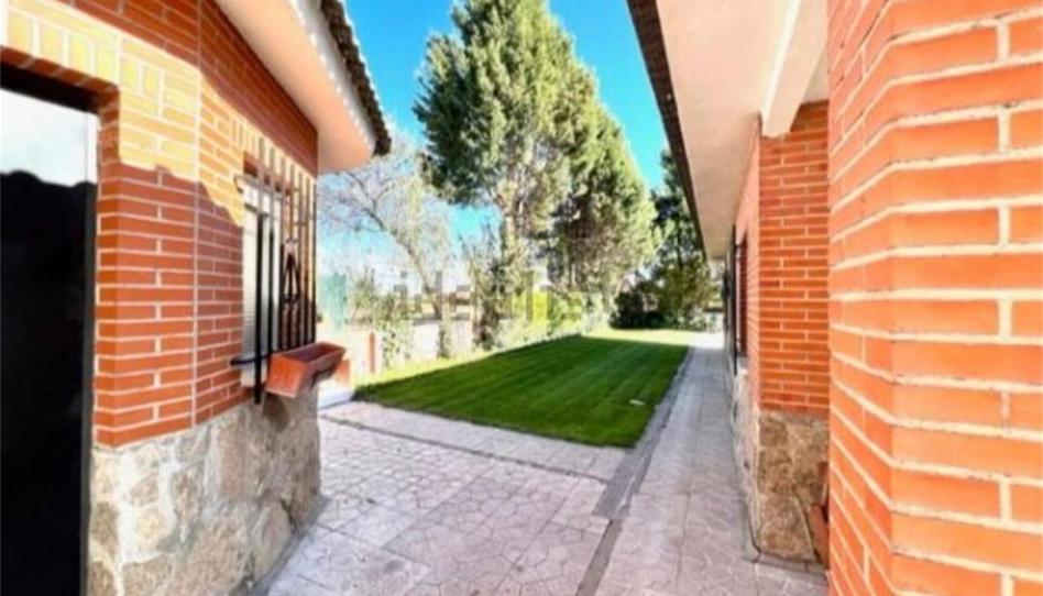 House or chalet for sale in Avenida Baldomero Coronado, Parque Manuel de Vega - Carretera de Ugena, Toledo - image 1 Photo 1 of House or chalet for sale in Avenida Baldomero Coronado, Parque Manuel de Vega - Carretera de Ugena, Toledo